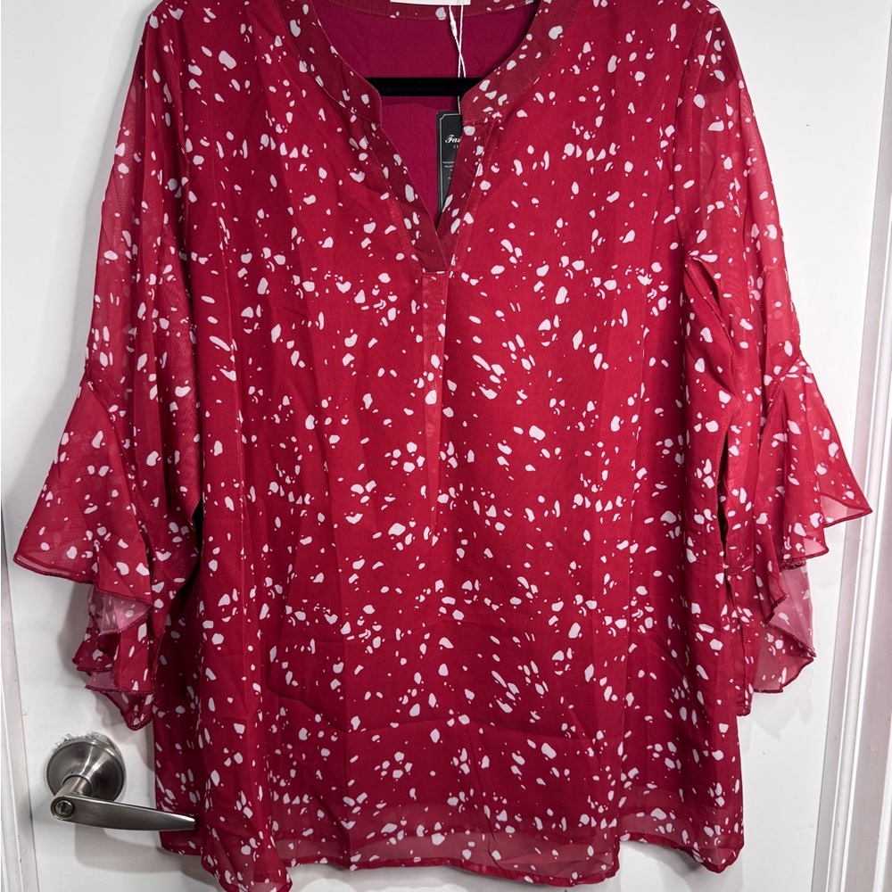 Women's Red Patterned Top